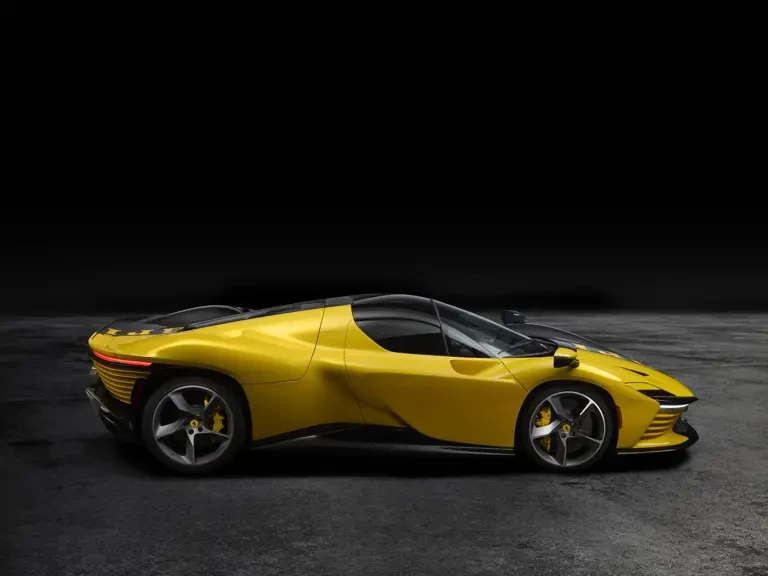 2025 Ferrari Daytona SP3 - Image 6 of 22