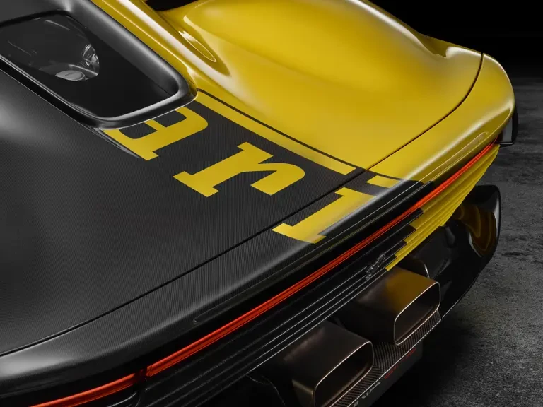 2025 Ferrari Daytona SP3 - Image 20 of 22