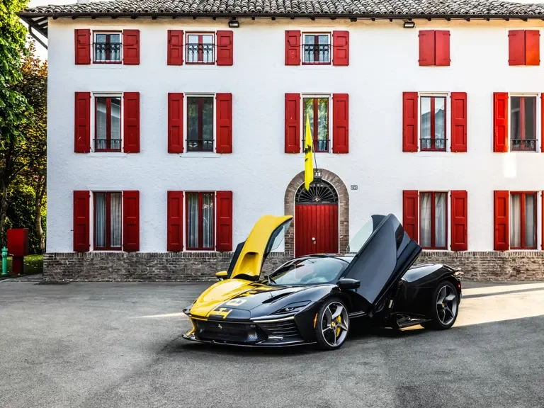 2025 Ferrari Daytona SP3 - Image 12 of 22