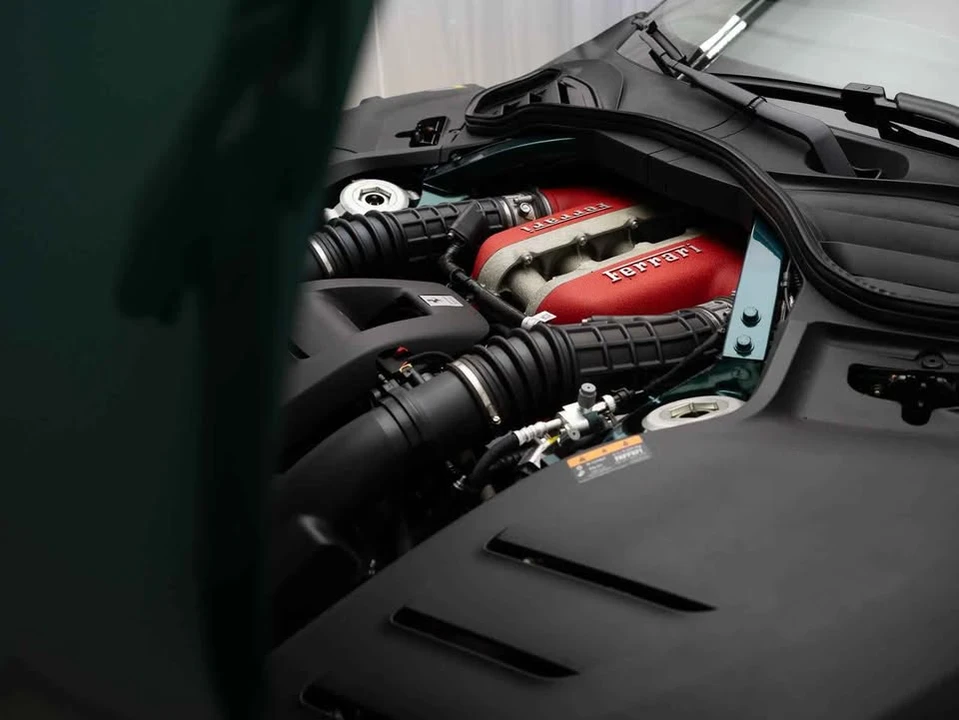 2025 Ferrari Purosangue - Image 16 of 17