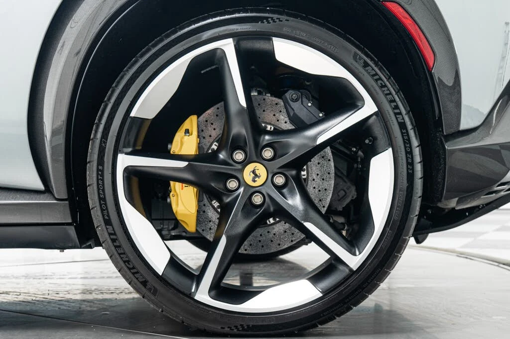 2025 Ferrari Purosangue - Image 11 of 31