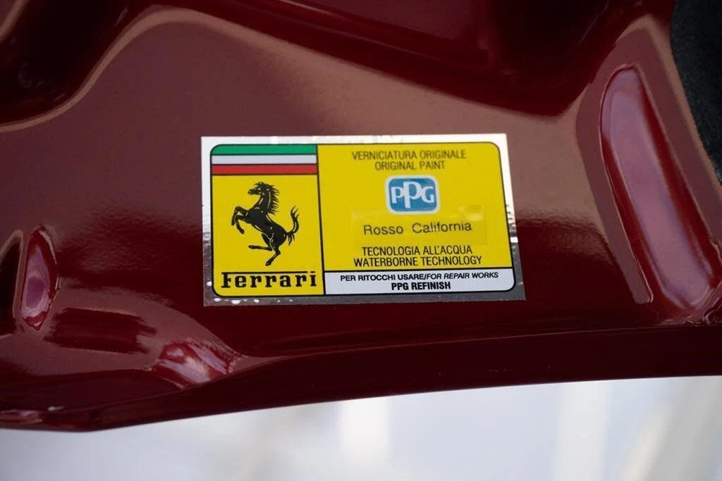 2025 Ferrari Purosangue - Image 16 of 31