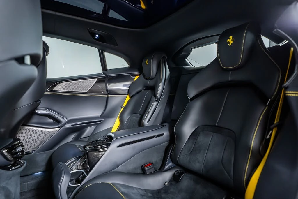 2025 Ferrari Purosangue - Image 20 of 31