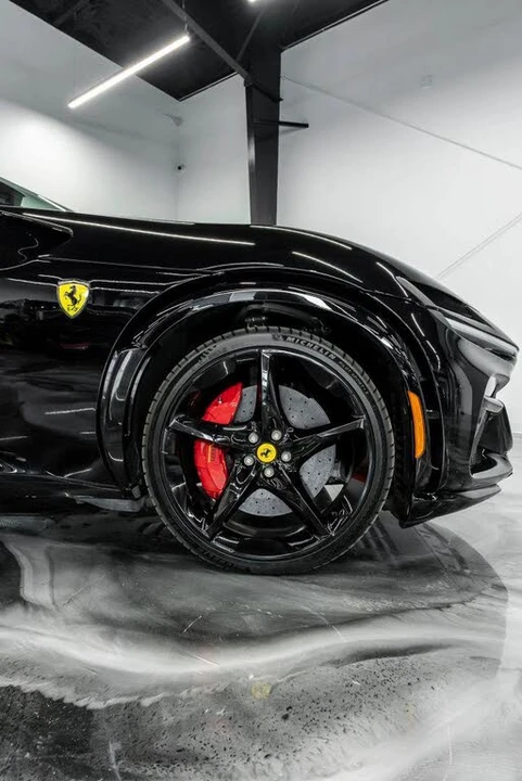 2025 Ferrari Purosangue - Image 29 of 31