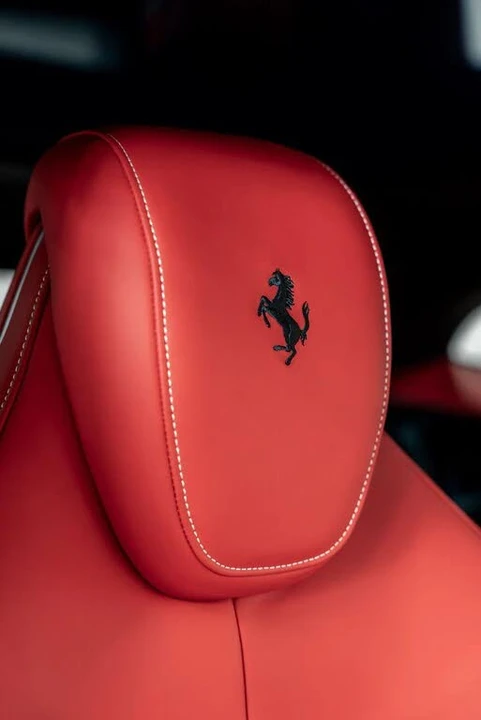 2025 Ferrari Purosangue - Image 18 of 31