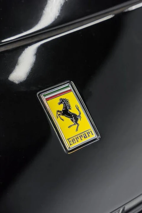 2025 Ferrari Purosangue - Image 17 of 31