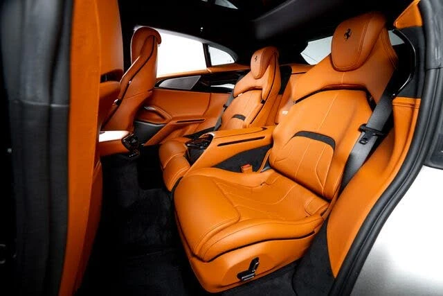 2025 Ferrari Purosangue - Image 26 of 31