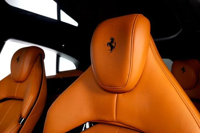 2025 Ferrari Purosangue - Image 22 of 31