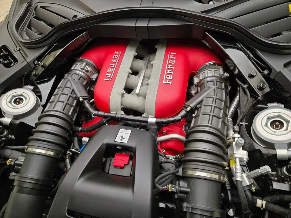 2025 Ferrari Purosangue - Image 28 of 31