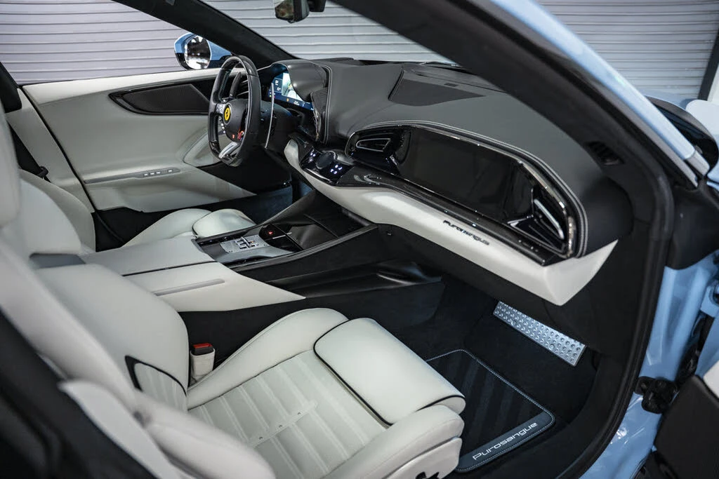 2025 Ferrari Purosangue - Image 29 of 31