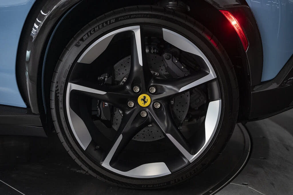 2025 Ferrari Purosangue - Image 20 of 31