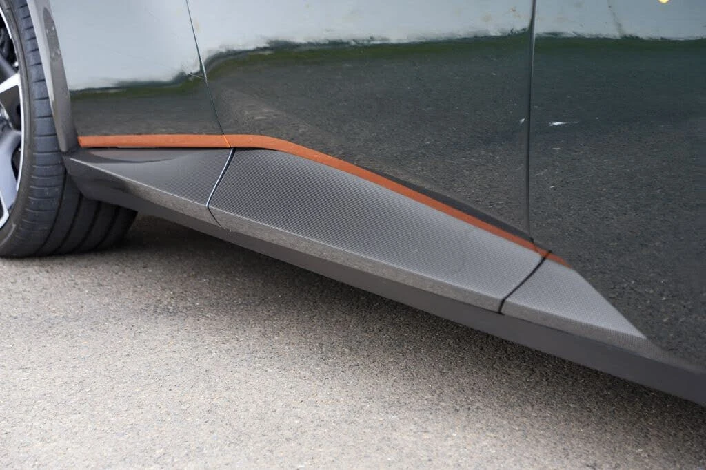 2025 Ferrari Purosangue - Image 31 of 31