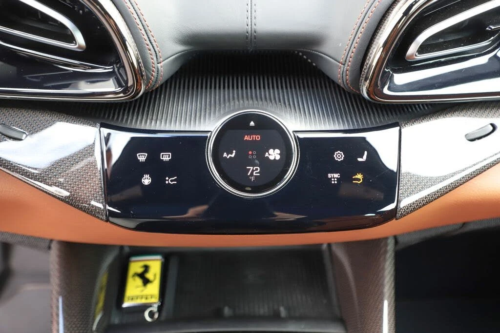2025 Ferrari Purosangue - Image 26 of 31