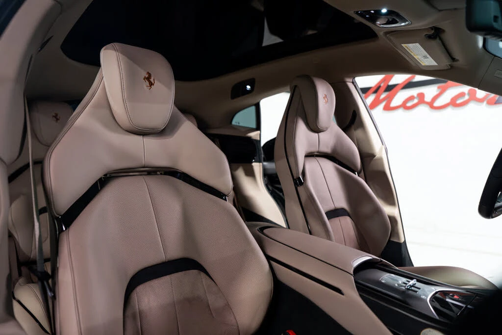 2025 Ferrari Purosangue - Image 12 of 31