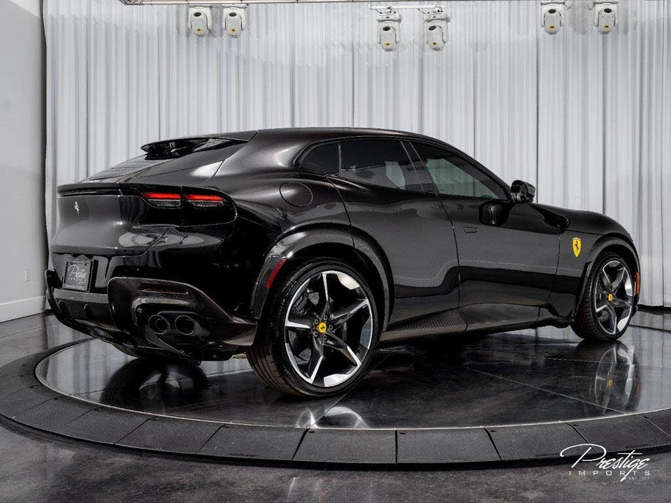 2025 Ferrari Purosangue - Image 22 of 31