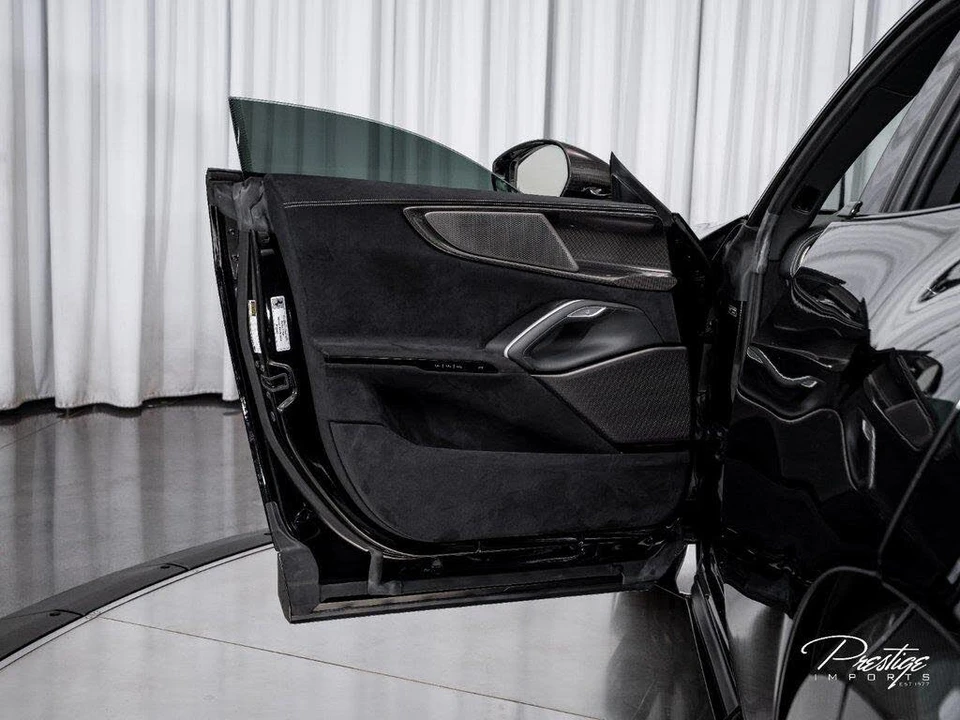 2025 Ferrari Purosangue - Image 27 of 31
