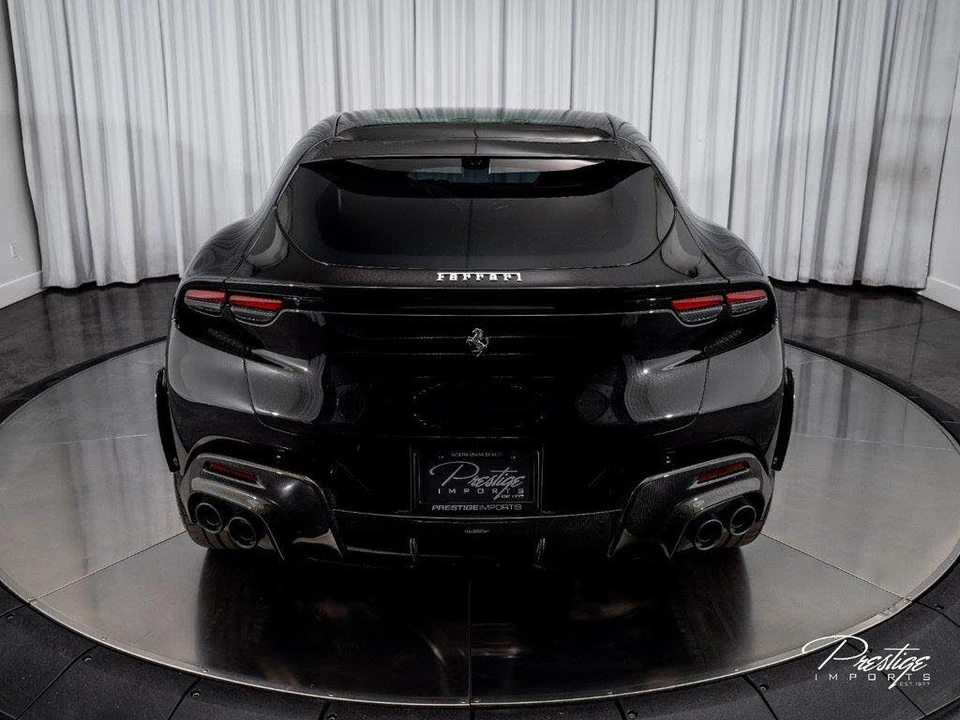 2025 Ferrari Purosangue - Image 18 of 31