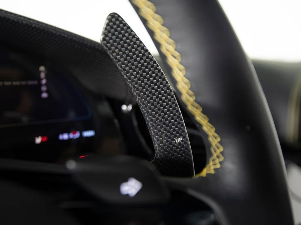 2025 Ferrari Purosangue - Image 18 of 31