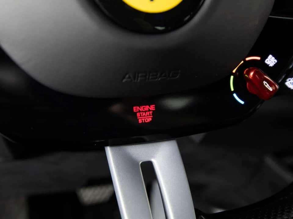 2025 Ferrari Purosangue - Image 16 of 31