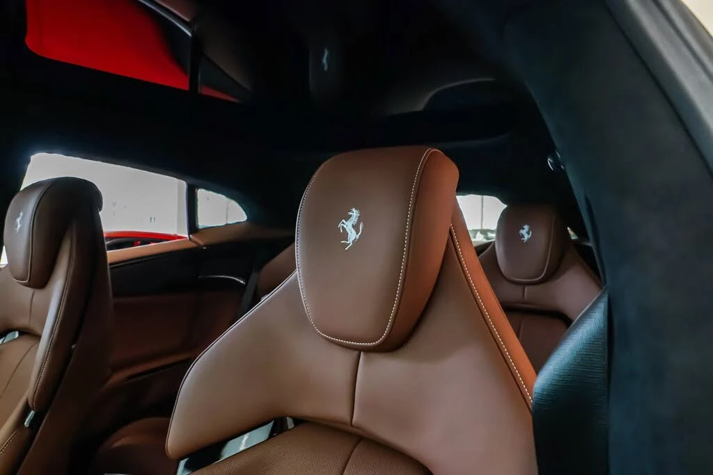 2025 Ferrari Purosangue - Image 12 of 31