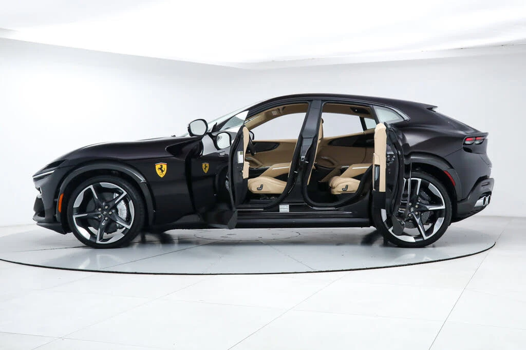 2025 Ferrari Purosangue - Image 7 of 31