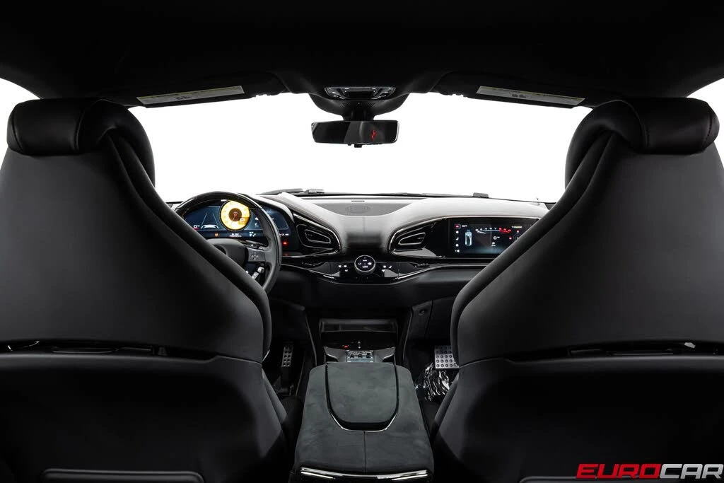 2025 Ferrari Purosangue - Image 31 of 31