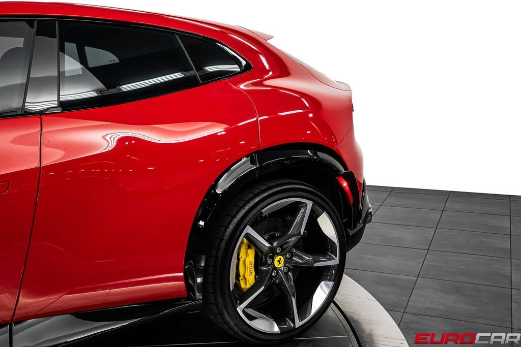2025 Ferrari Purosangue - Image 18 of 31