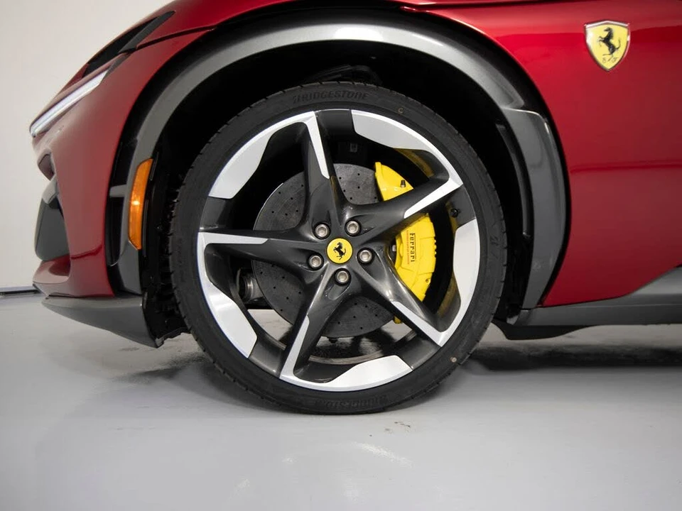 2025 Ferrari Purosangue - Image 10 of 31