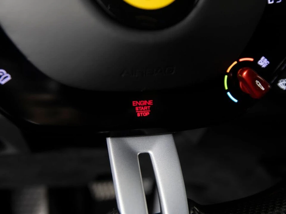 2025 Ferrari Purosangue - Image 21 of 31