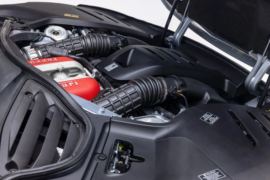 2025 Ferrari Purosangue - Image 31 of 31