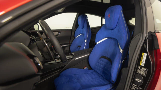 2025 Ferrari Purosangue - Image 18 of 20