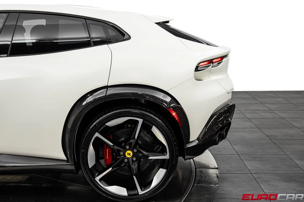 2025 Ferrari Purosangue - Image 22 of 31