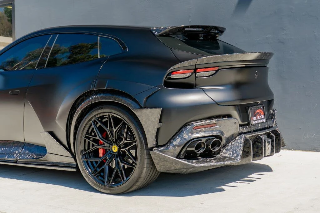 2025 Ferrari Purosangue - Image 22 of 31
