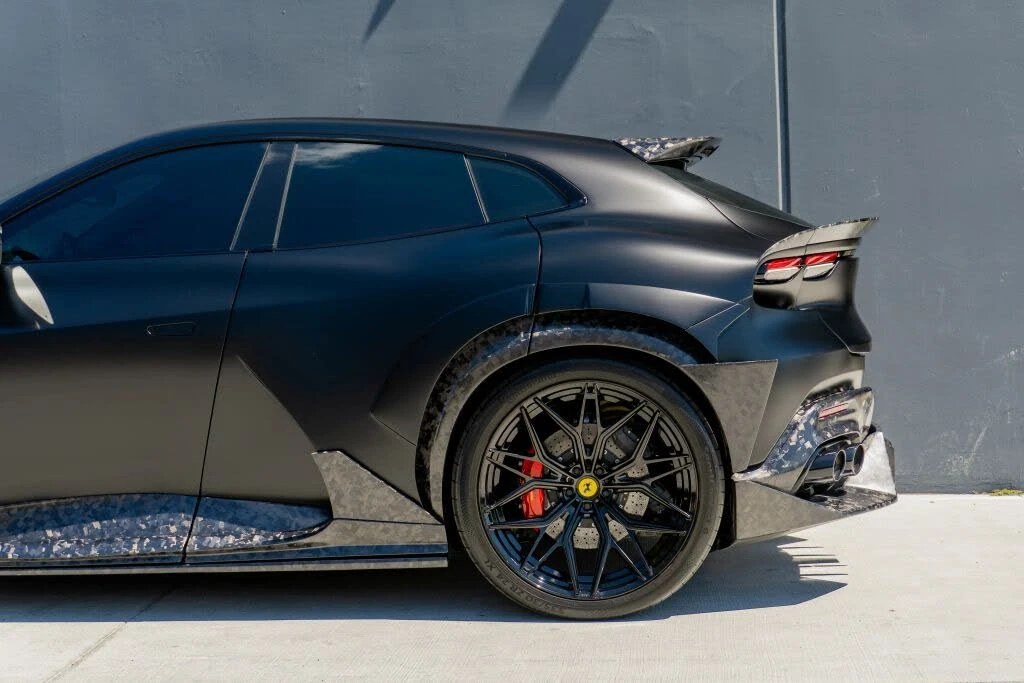 2025 Ferrari Purosangue - Image 20 of 31