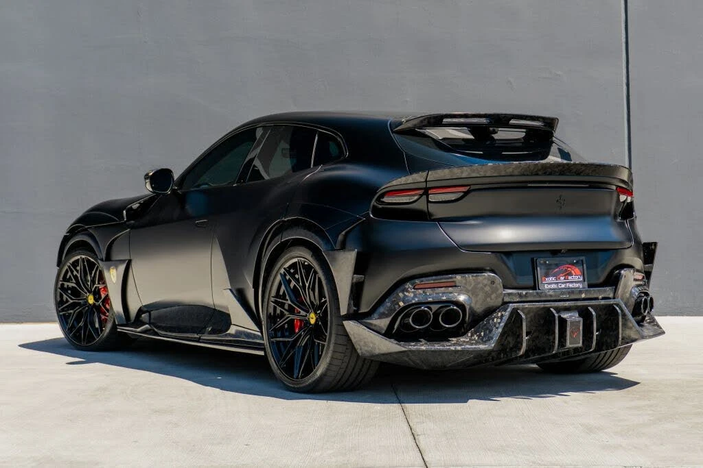 2025 Ferrari Purosangue - Image 9 of 31