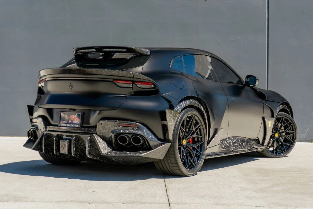 2025 Ferrari Purosangue - Image 7 of 31