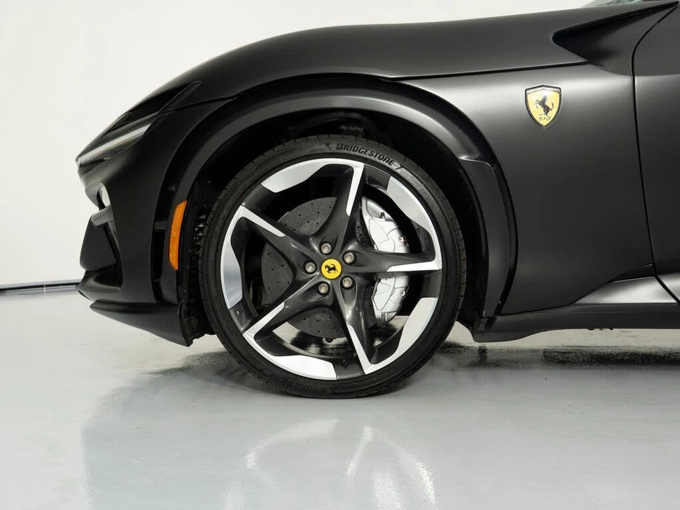 2025 Ferrari Purosangue - Image 9 of 31