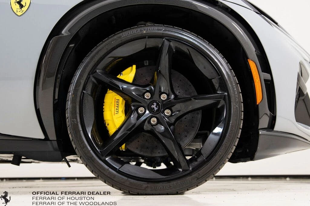 2025 Ferrari Purosangue - Image 27 of 31