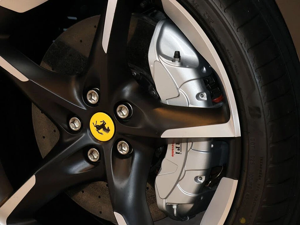 2025 Ferrari Purosangue - Image 31 of 31
