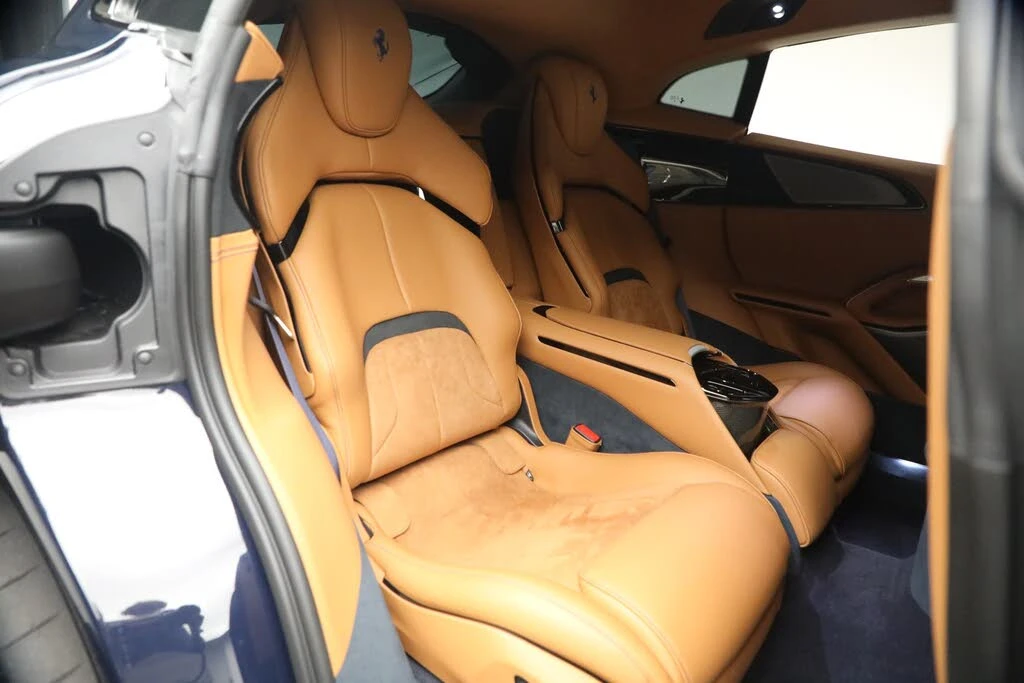 2025 Ferrari Purosangue - Image 22 of 31