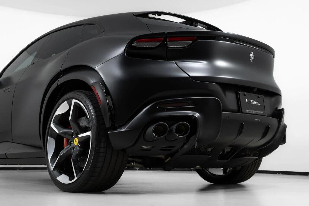 2025 Ferrari Purosangue - Image 18 of 31