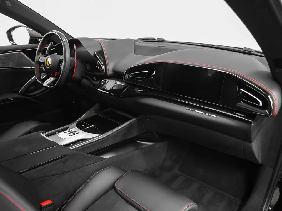 2025 Ferrari Purosangue - Image 26 of 31