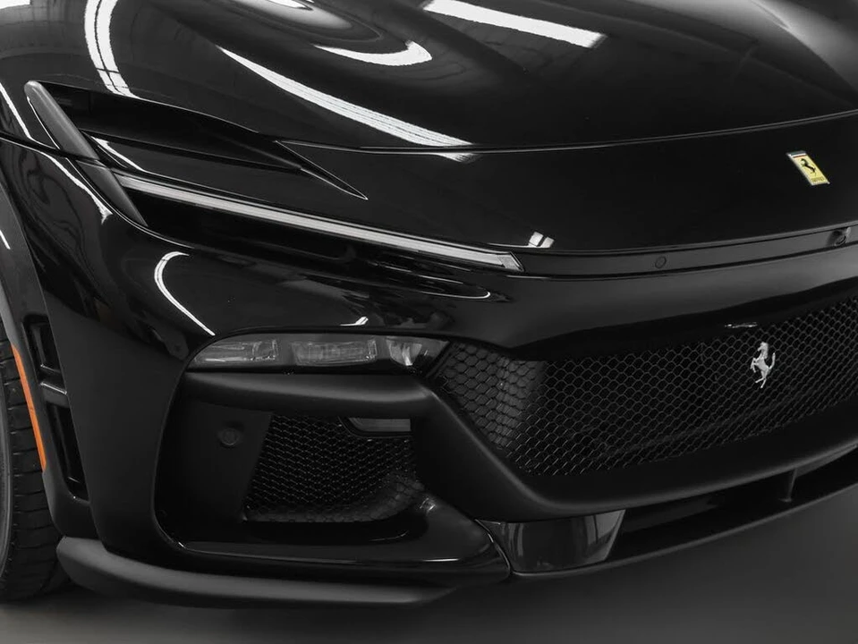 2025 Ferrari Purosangue - Image 8 of 31