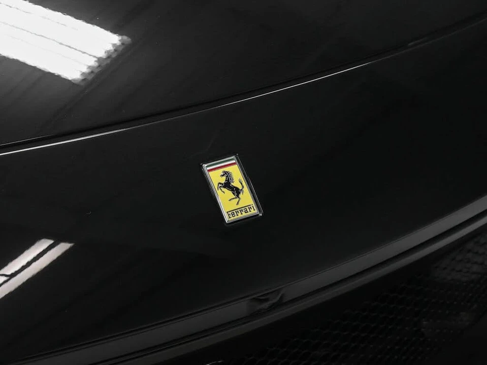 2025 Ferrari Purosangue - Image 9 of 31