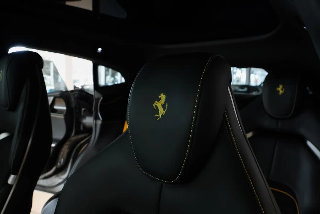 2025 Ferrari Purosangue - Image 21 of 31