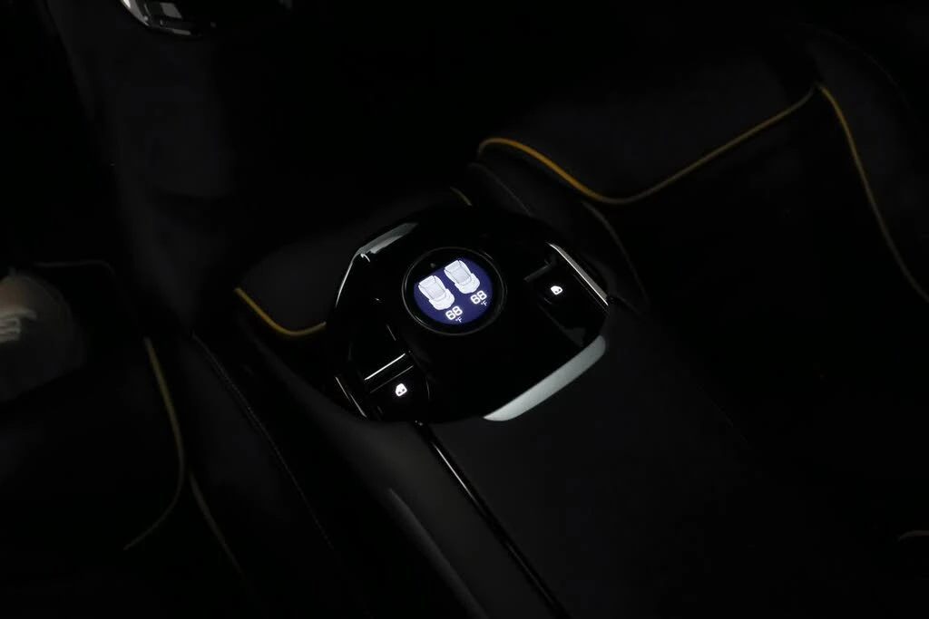2025 Ferrari Purosangue - Image 27 of 31
