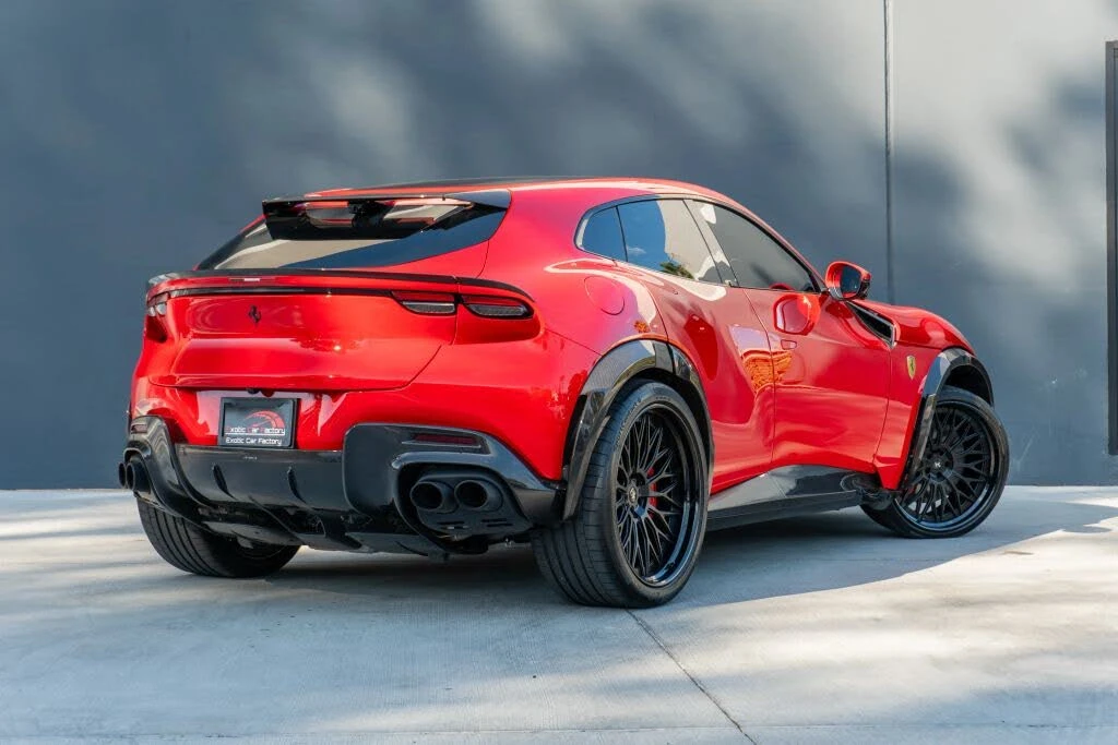 2025 Ferrari Purosangue - Image 7 of 31