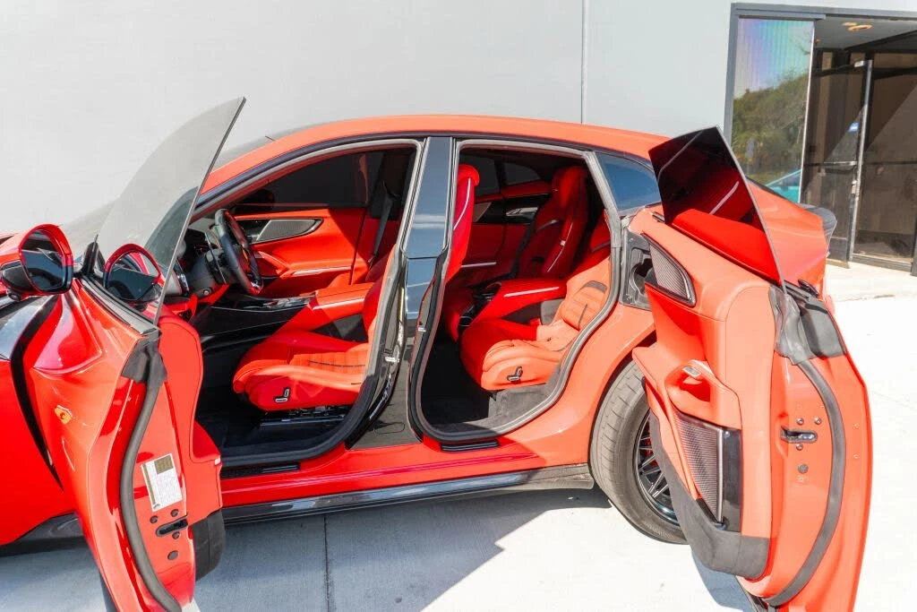 2025 Ferrari Purosangue - Image 10 of 31