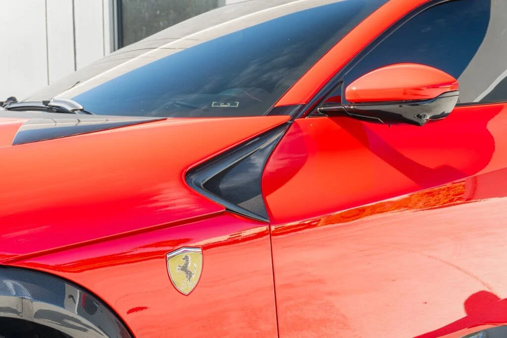 2025 Ferrari Purosangue - Image 27 of 31
