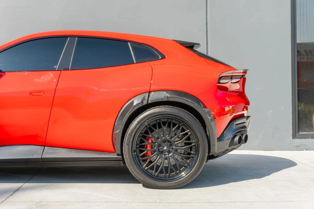 2025 Ferrari Purosangue - Image 20 of 31